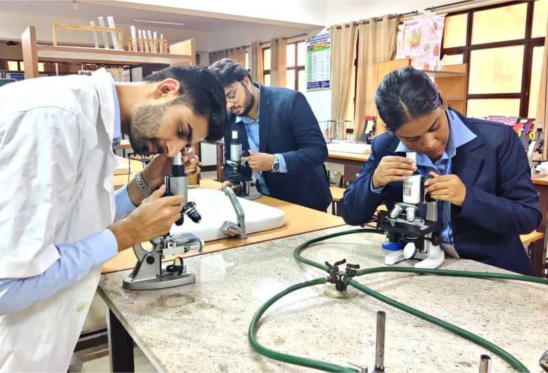 Ishan Institute of Pharmacy Greater Noida infrastructure photo 2